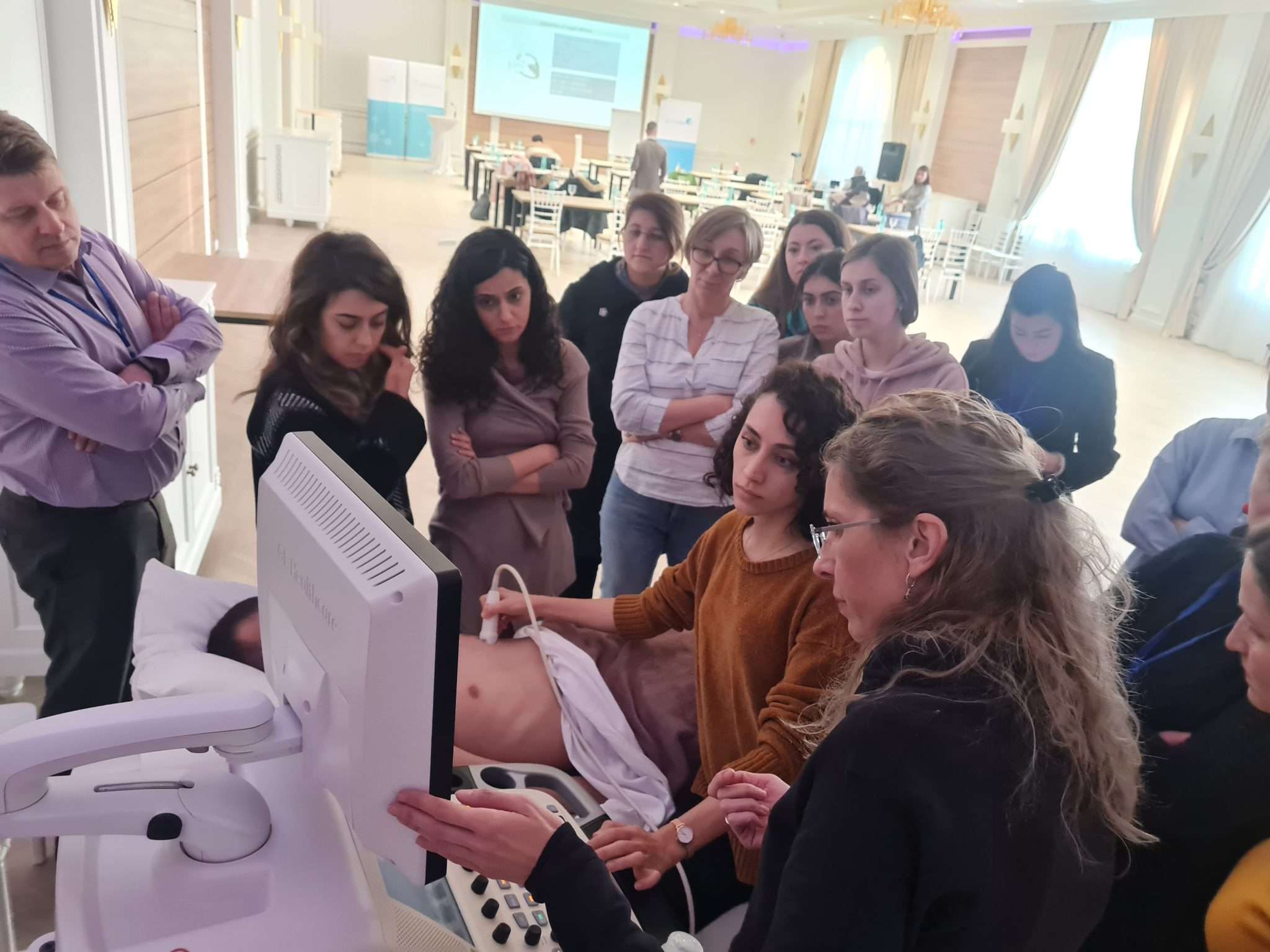 the course placed considerable emphasis on practical demonstrations